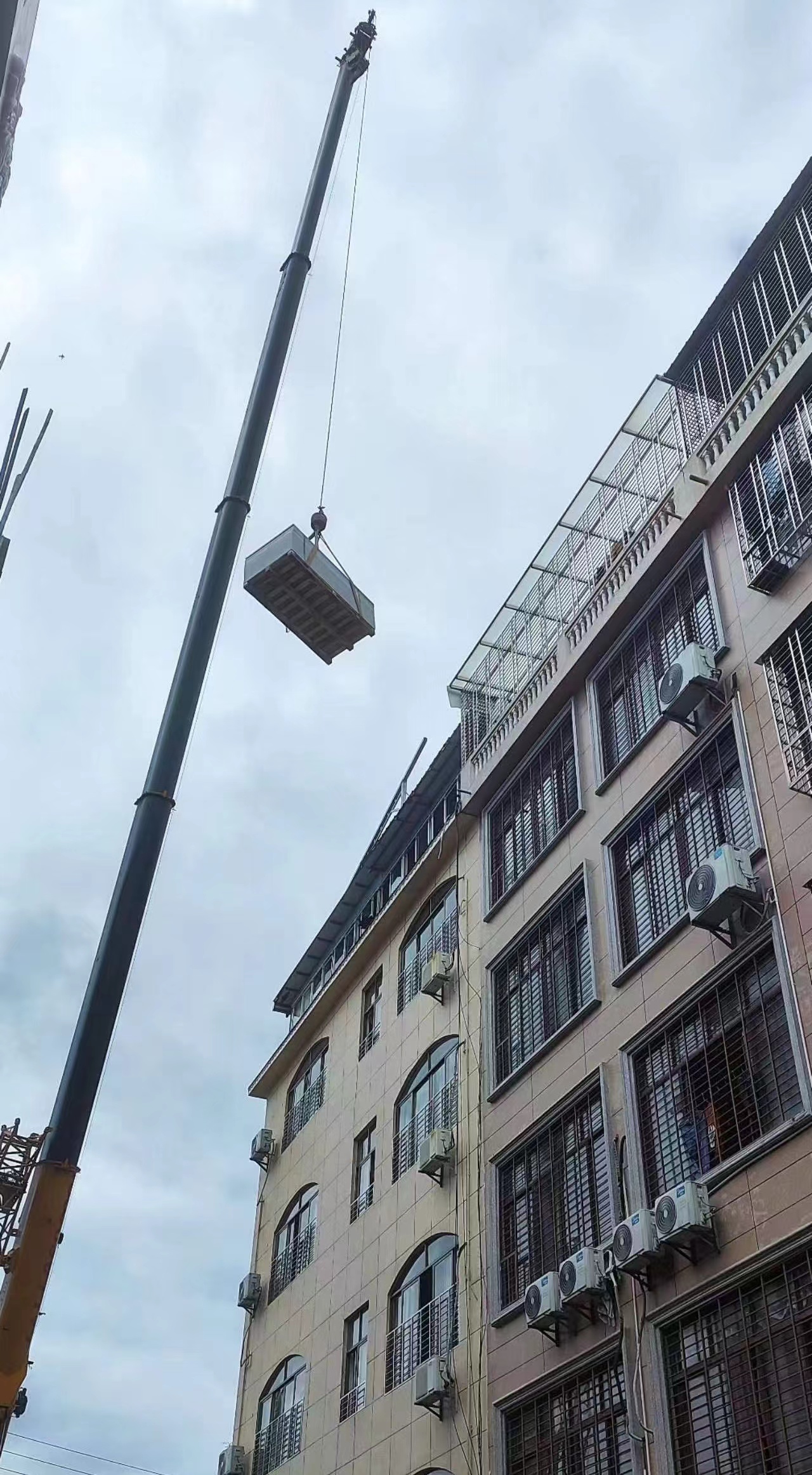 上海市大件设备吊装租吊机