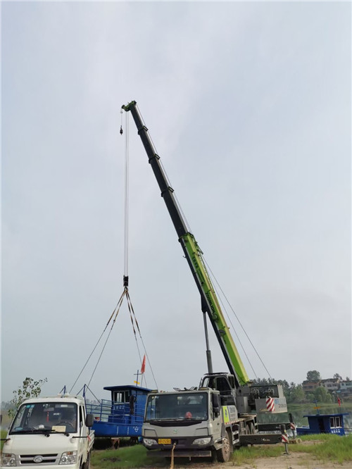 上海市桥梁建设吊装案例